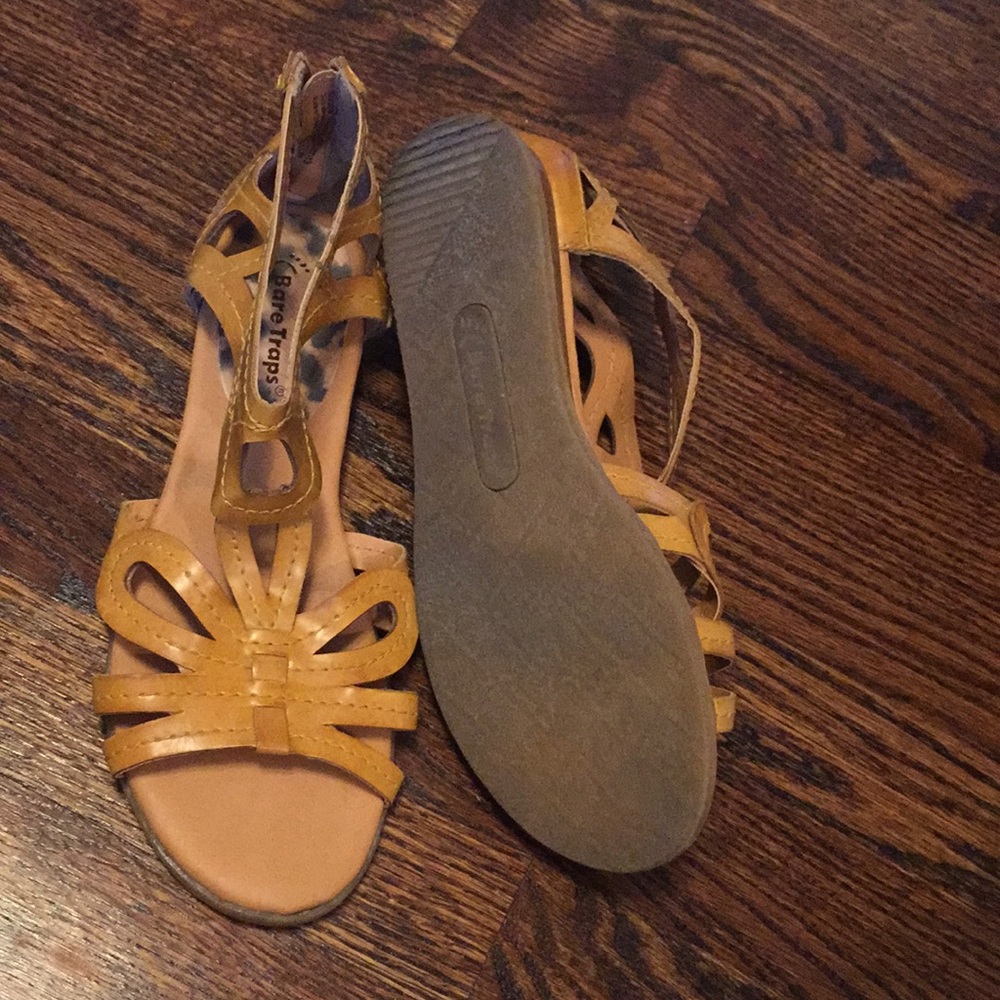 Sandals - Picture 3 of 3